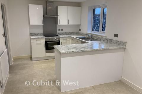 3 bedroom detached house for sale, Turret Avenue, Havant, Hampshire