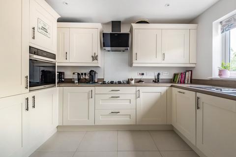 undefined, Highwood Avenue, Hampshire SO50