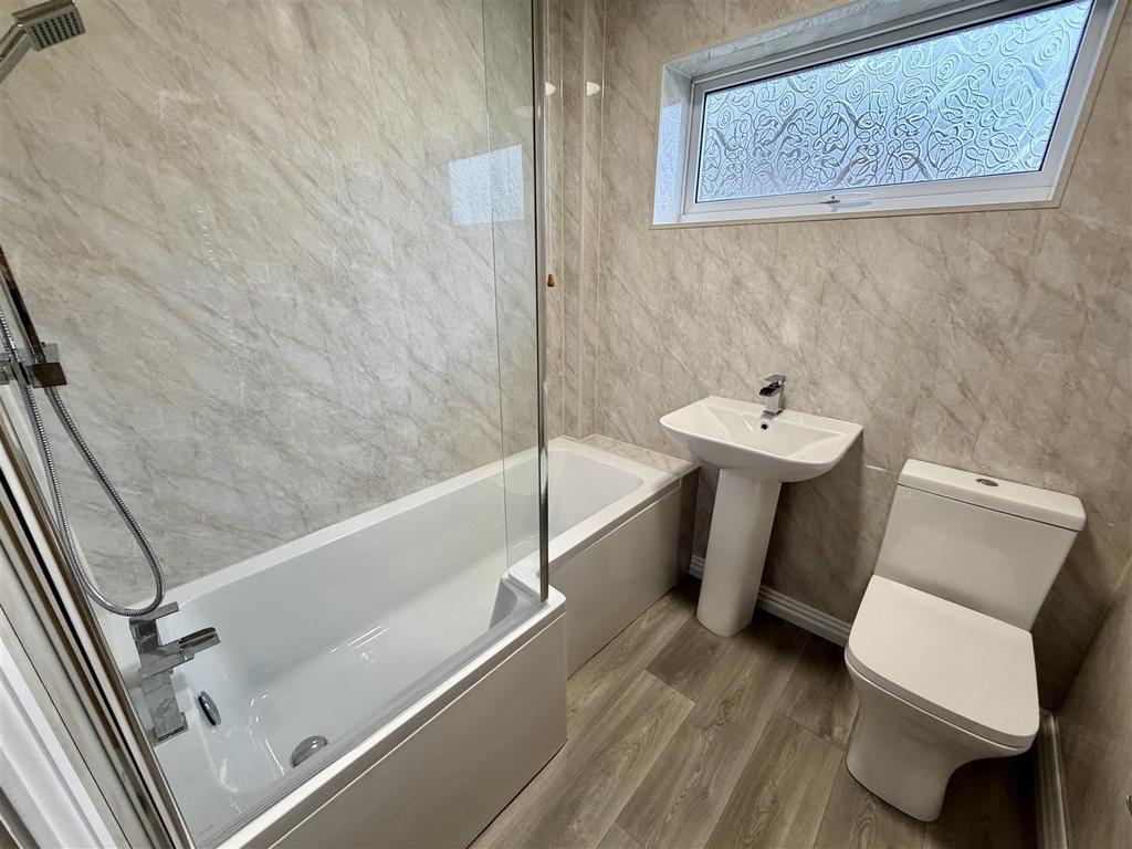Bathroom/w.c.