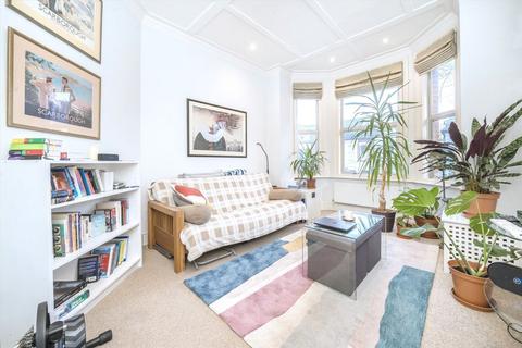 2 bedroom flat for sale, Thorney Hedge Road, London W4