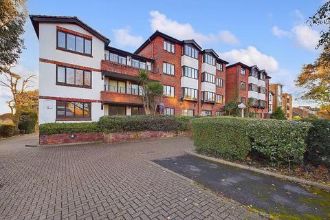 undefined, The Oasis, Bromley BR1