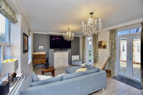 undefined, Rockbourne Road, Hook RG27