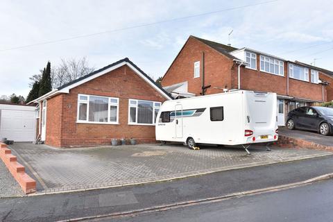 2 bedroom detached bungalow for sale, Kingswood Road, KINGSWINFORD DY6