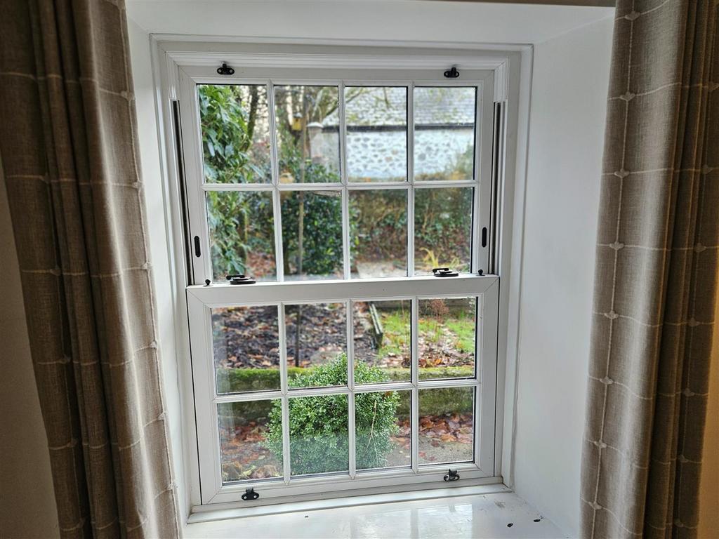 View from sitting rm.jpg