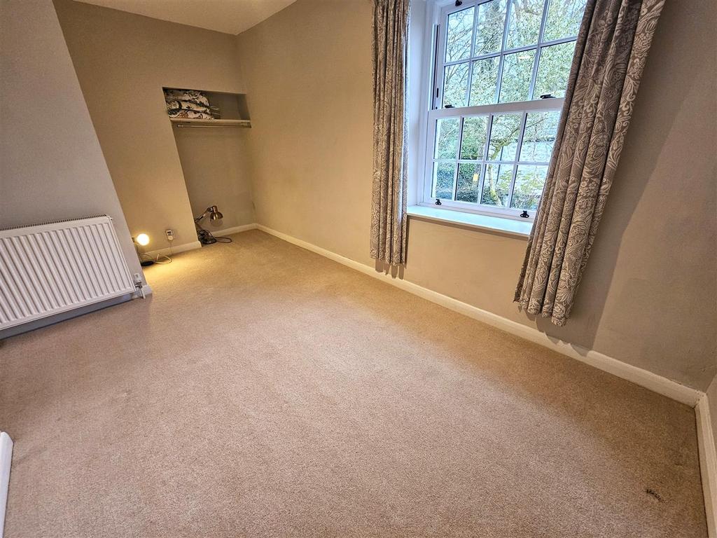 Bedroom 2.jpg