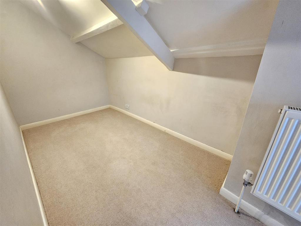 Bedroom 3.jpg