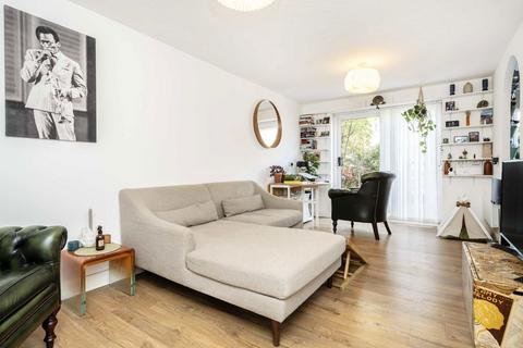 undefined, Riverside Close, London E5
