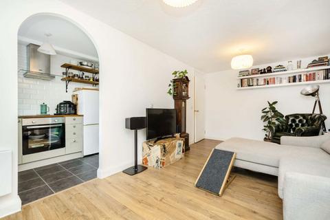 undefined, Riverside Close, London E5