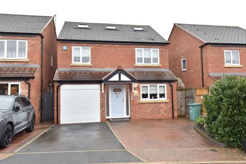 4 bedroom detached house for sale, Guardians Walk, Stourbridge DY8