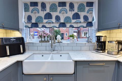 4 bedroom detached house for sale, Guardians Walk, Stourbridge DY8