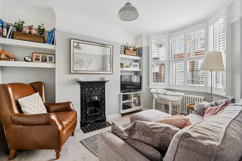 3 bedroom end of terrace house for sale, King Edward Road, Oxhey Village