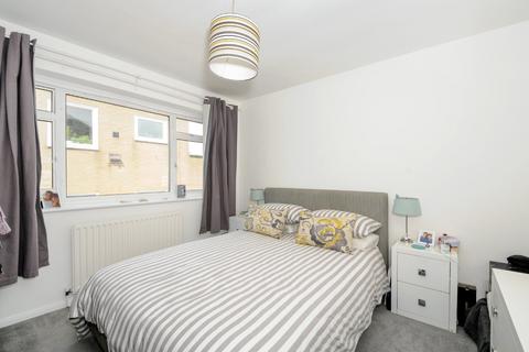 undefined, Waverley Road, London, N8