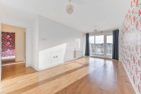 2 bedroom flat for sale, Whitestone Way, Purley Way, Croydon, CR0