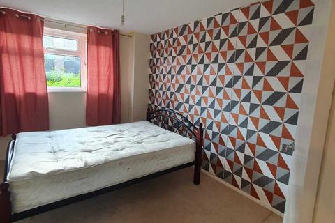 undefined, Ridgebank, Cippenham SL1