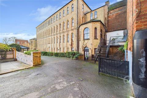 undefined, Market Square, Buckinghamshire MK18