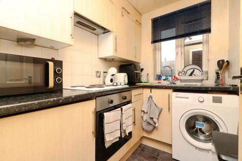 undefined, Walsingham Close, Hatfield, AL10