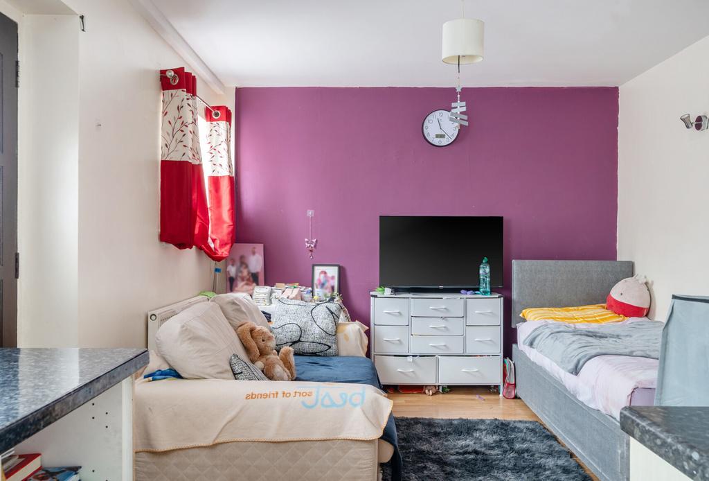 1388186 11 693814...