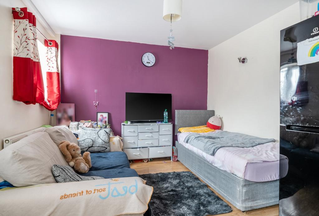 1388186 13 693815...