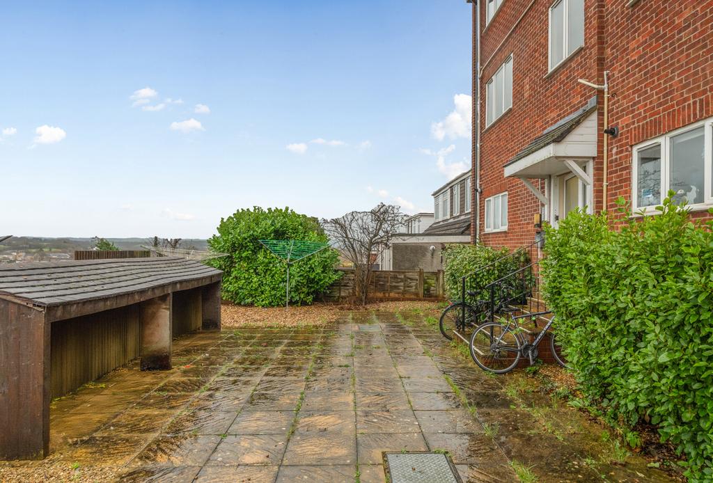 1388186 7 6938136...