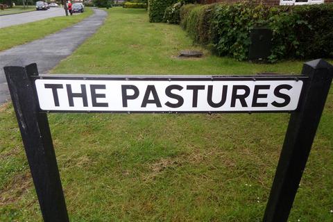 undefined, The Pastures, Hatfield