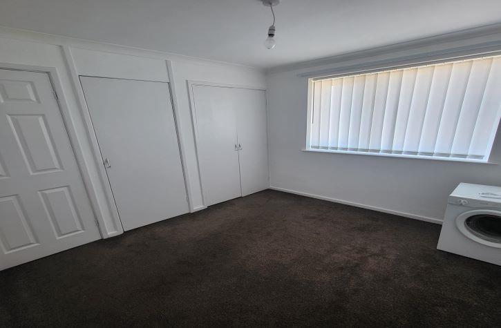 40 Cauldwell bedroom 2.jpg