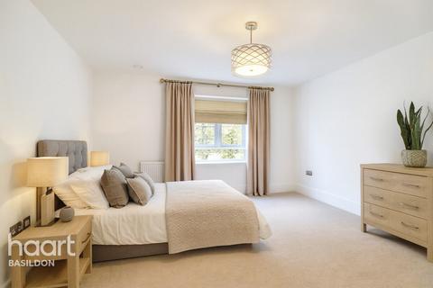 undefined, Sheppard Mews, Basildon