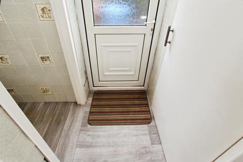 3 bedroom semi-detached house for sale, Spencer Avenue, Nottingham, NG10