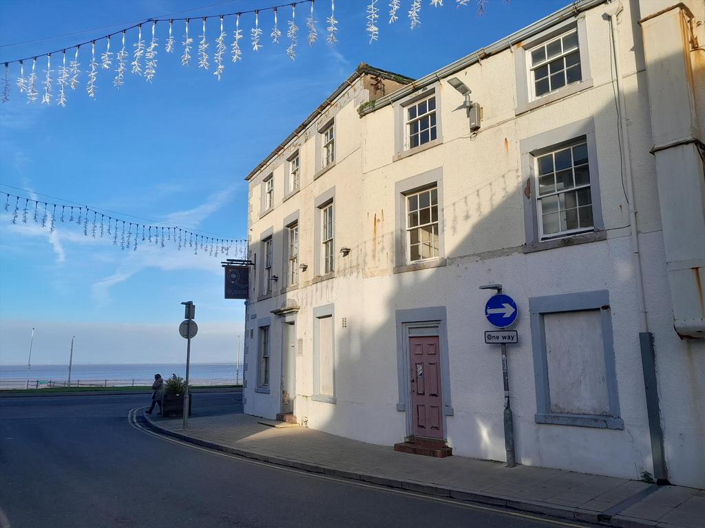 Queens Promenade