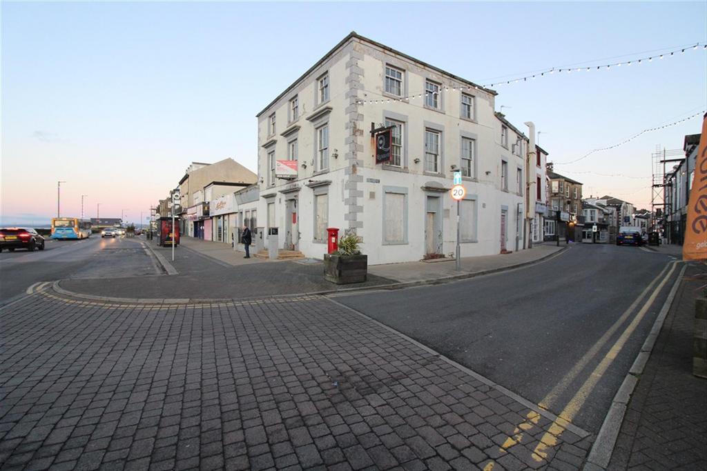 Marine Road Side