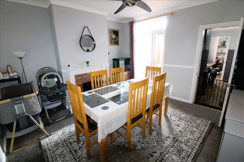 3 bedroom terraced house for sale, Milton Keynes MK12
