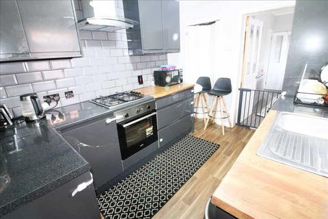 3 bedroom terraced house for sale, Milton Keynes MK12