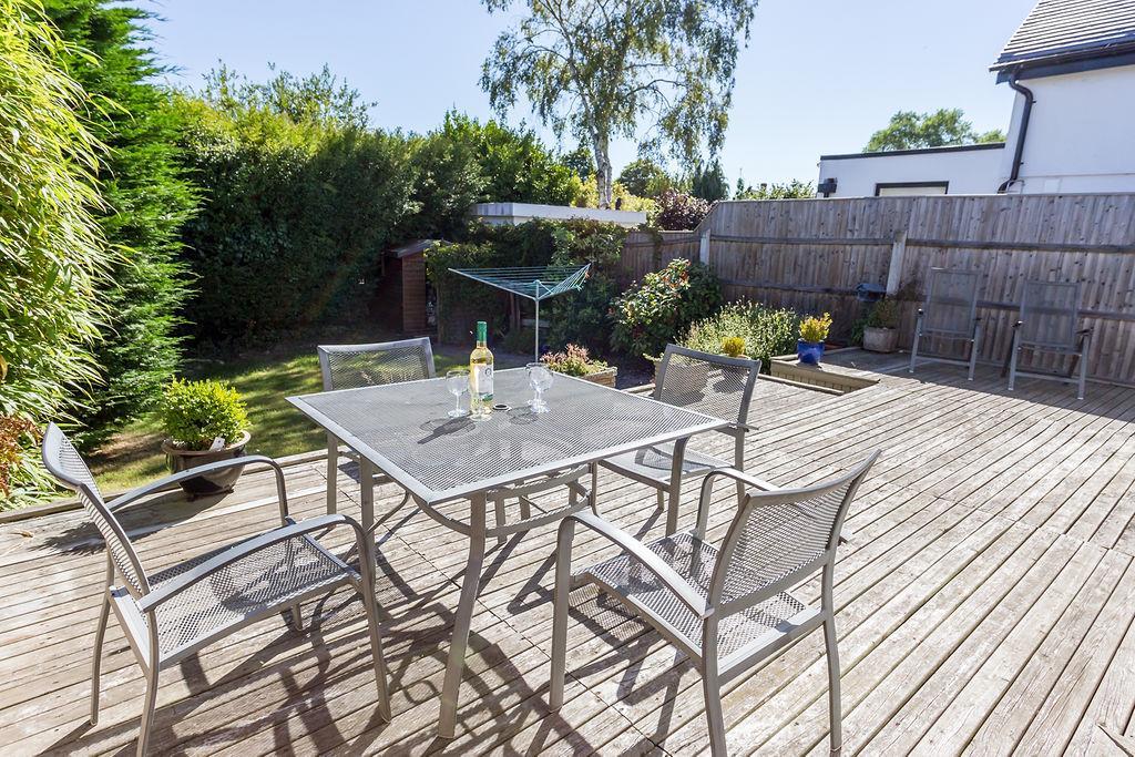8 Woodstock Road-ph9 web300.jpg