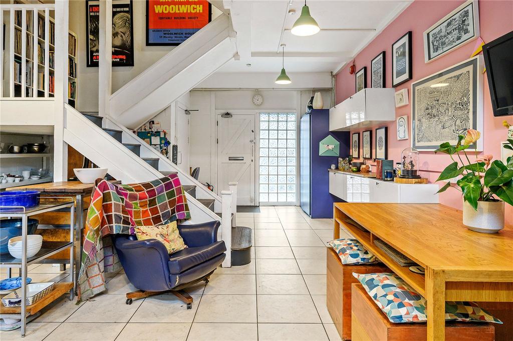 Kitchen/Reception