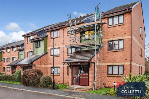 1 bedroom flat for sale, Maltby Drive, Enfield