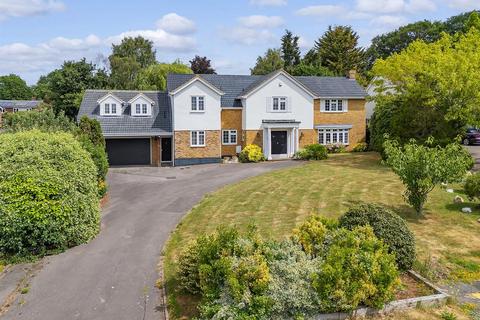 Chalklands, Sandon, CM2