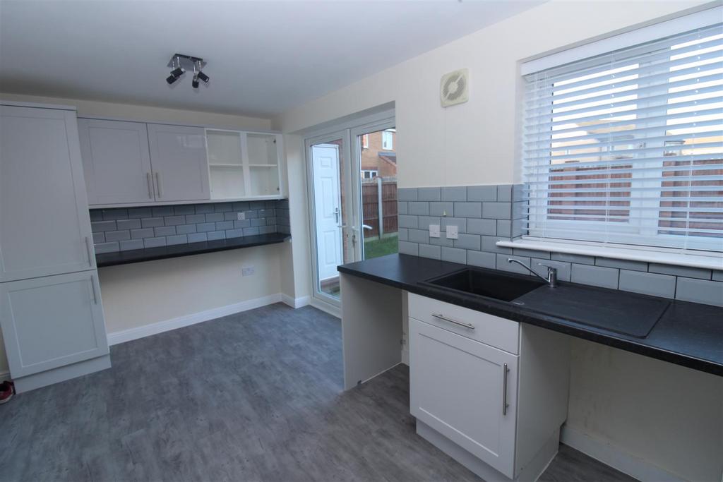 Fitted Dining Kitchen