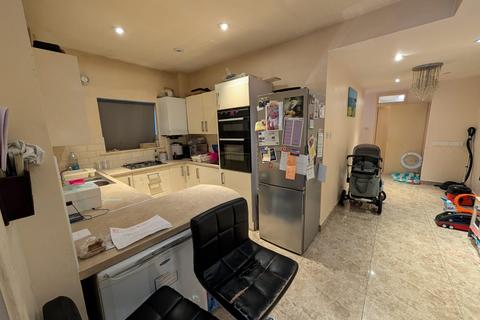 undefined, Mowbray Road, Greater London HA8
