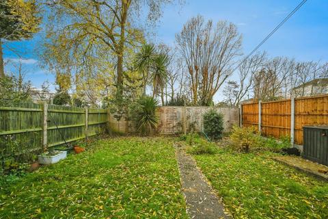 undefined, Eldon Avenue, Borehamwood WD6