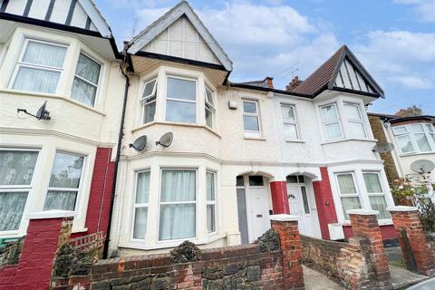 undefined, RAMUZ DRIVE, Westcliff-On-Sea