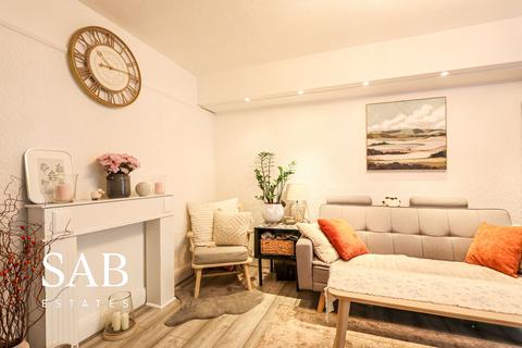 undefined, Oldfield Lane South, Greenford, UB6