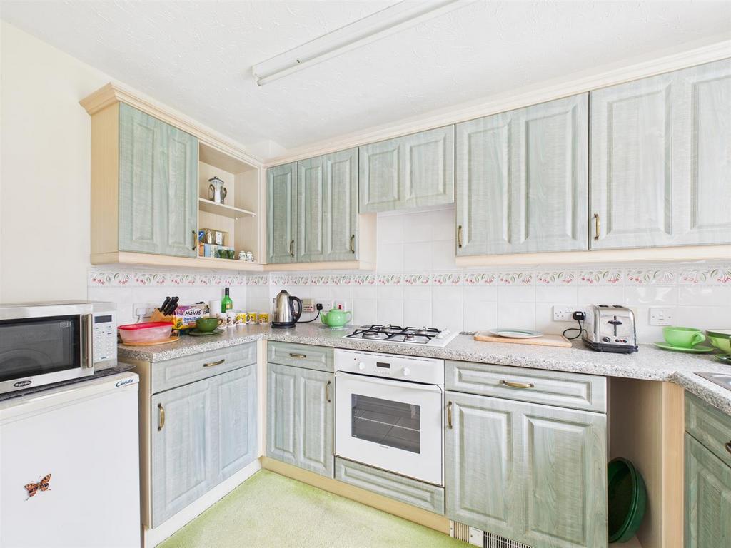 CAM02295 G0-PR0362-STILL008.jpg