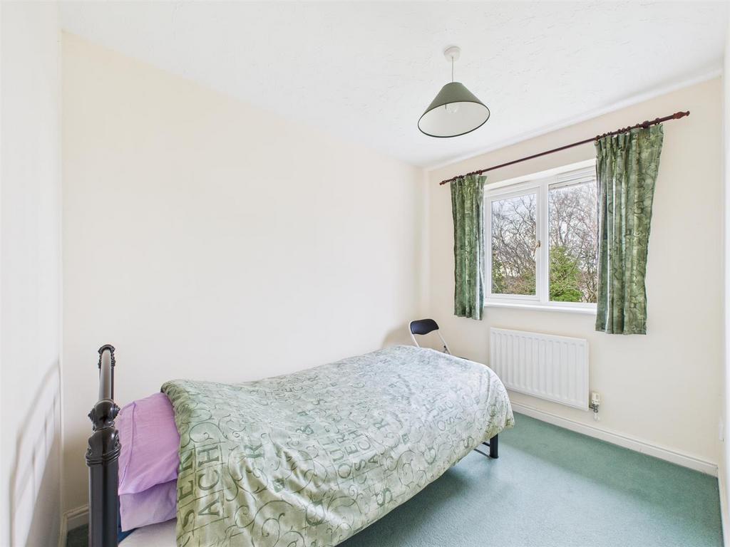 CAM02295 G0-PR0362-STILL014.jpg