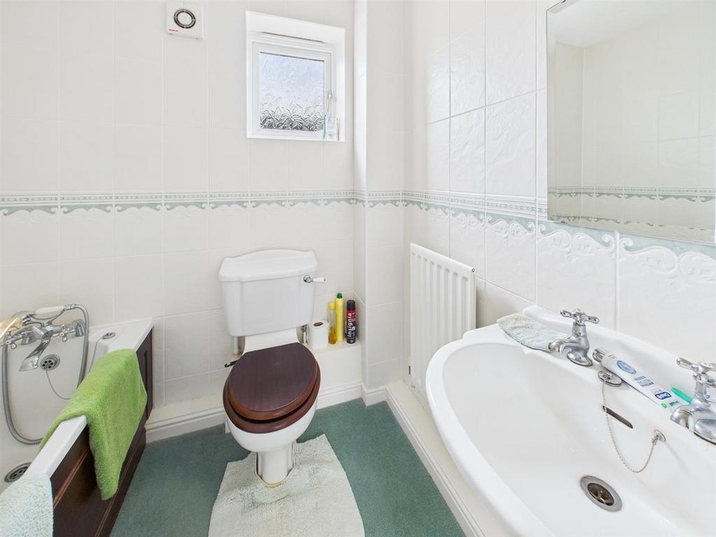 CAM02295 G0-PR0362-STILL010.jpg