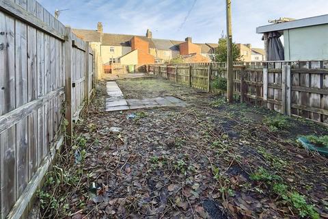 2 bedroom terraced house for sale, High Hope Street, Crook