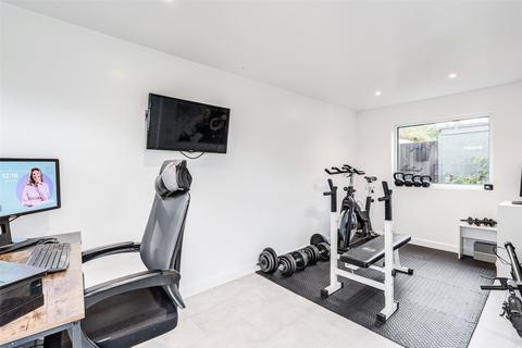 3 bedroom detached house for sale, Half Moon Lane, Worthing, West Sussex, BN13