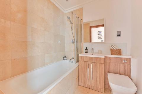 1 bedroom flat for sale, Sumatra Road, West Hampstead, London, NW6
