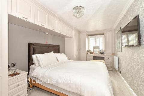 undefined, St. James Court, East Grinstead RH19