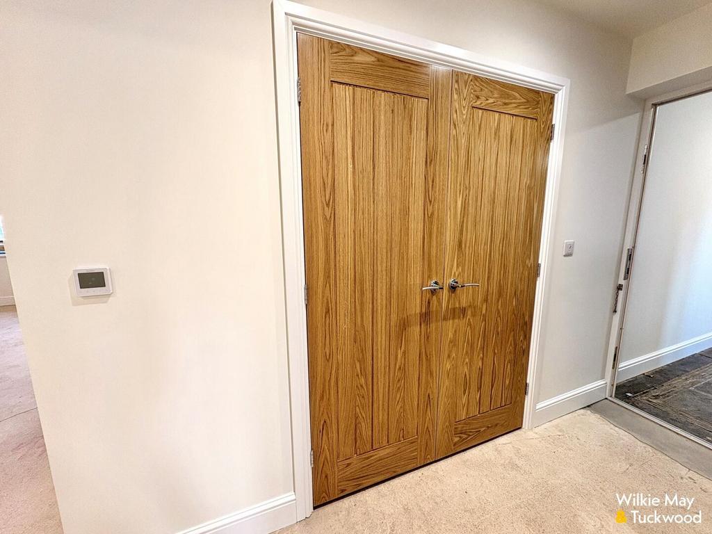 Storage cupboard