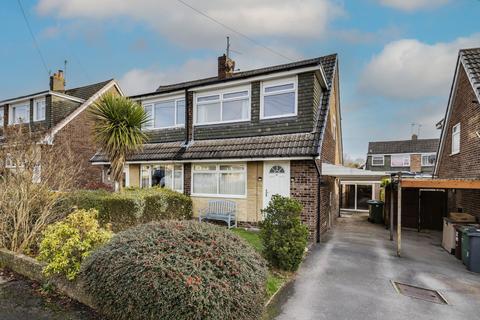 3 bedroom house for sale, Briarlea Close, Yeadon, Leeds, West Yorkshire, LS19