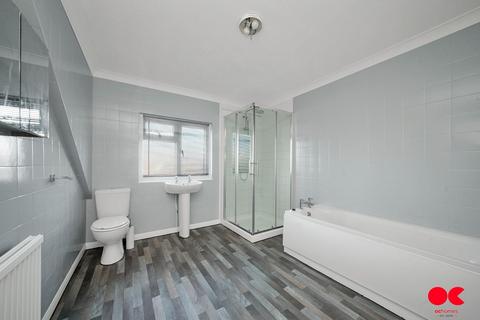 undefined, Crow Lane, Romford RM7